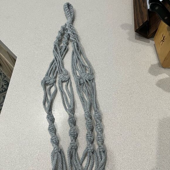 🌴 Macrame Plant Hanger | 41” Grey - Picture 6 of 10